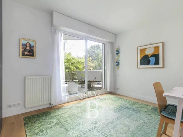 Tout savoir sur cet appartement dans le quartier Rueil sur Seine Plaine Gare, à Rueil Malmaison