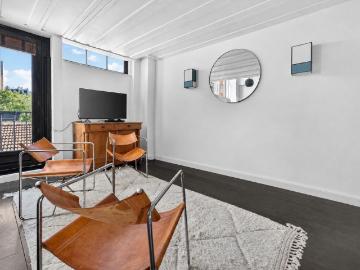 Tout savoir sur cet appartement dans le quartier Ternes Maillot, à Paris 17ème