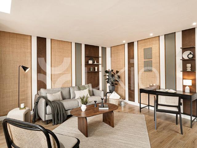 Tout savoir sur cet appartement dans le quartier Triangle d'Or, à Paris 8ème