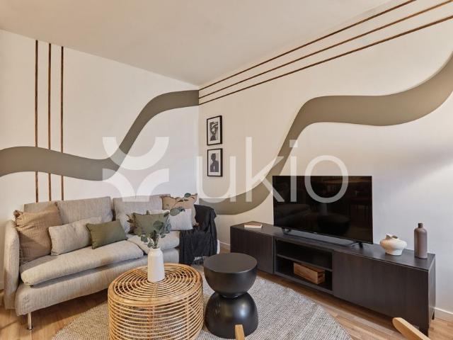 Tout savoir sur cet appartement dans le quartier Triangle d'Or, à Paris 8ème