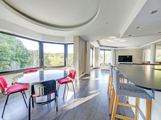 Tout savoir sur cette maison à La Celle Saint Cloud