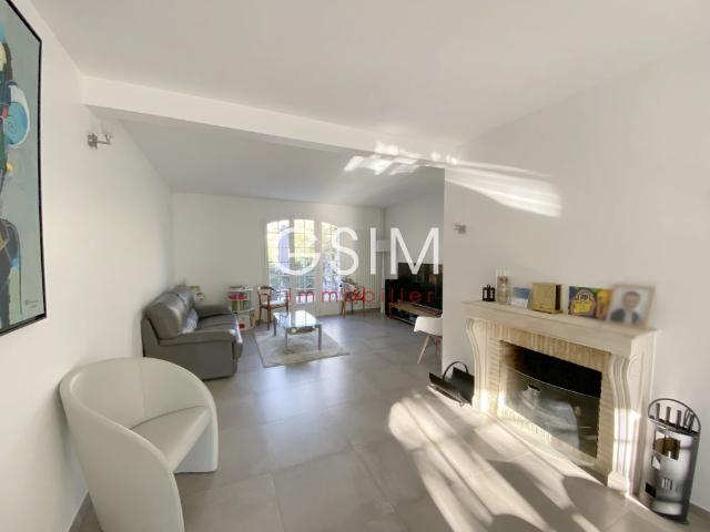 Tout savoir sur cette maison à La Celle Saint Cloud