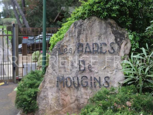 Tout savoir sur cette maison à Mougins