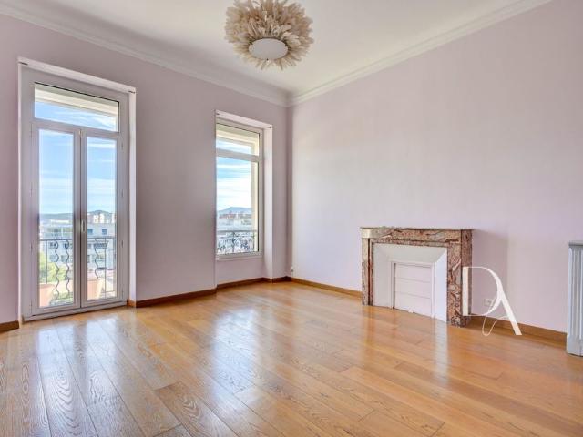 Tout savoir sur cette maison à Marseille 8ème
