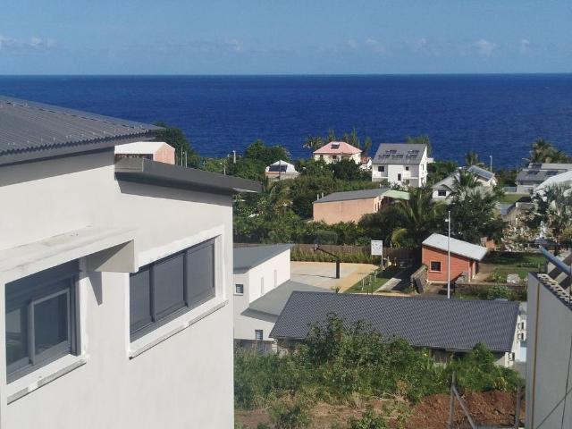 Tout savoir sur cette maison à Saint Pierre