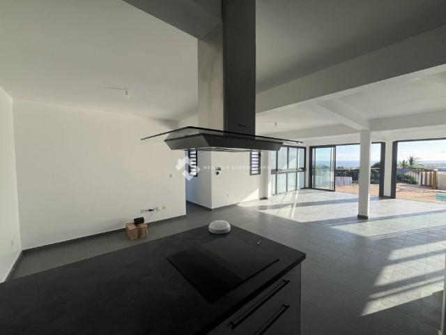 Tout savoir sur cette maison à Saint Pierre