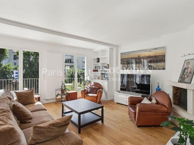 Tout savoir sur cette maison à Suresnes