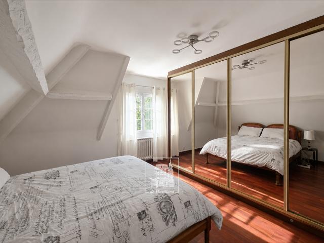 Tout savoir sur cette maison à Vaucresson