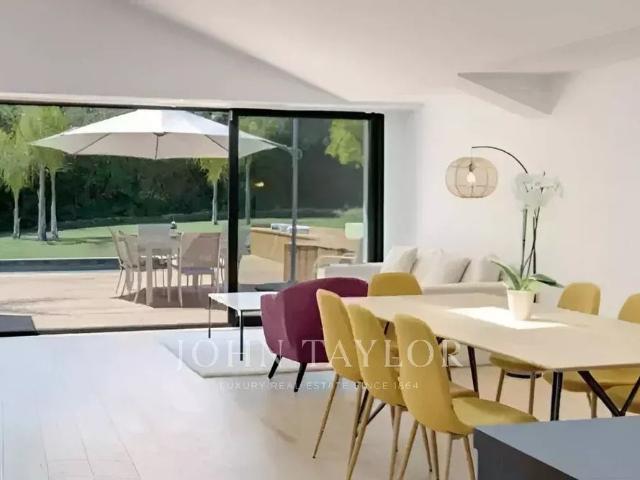 Tout savoir sur cette maison à Valbonne