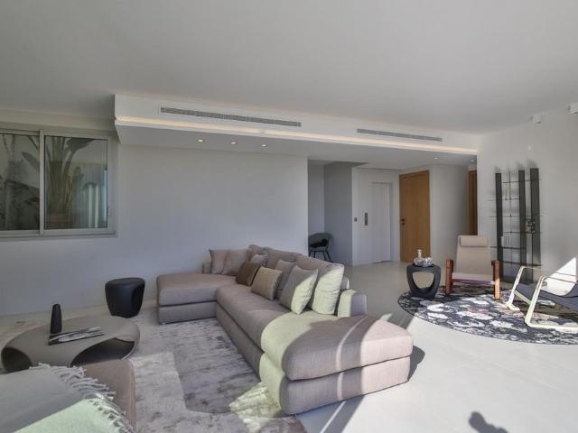Tout savoir sur cette maison à Villefranche sur Mer