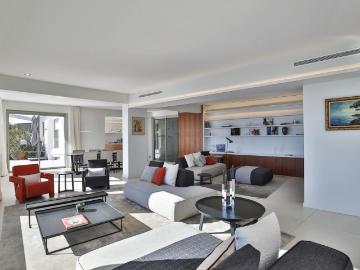Tout savoir sur cette maison à Villefranche sur Mer