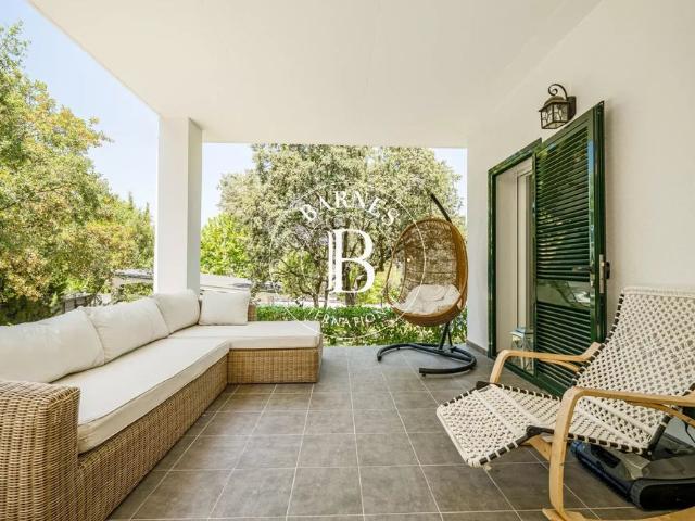 Tout savoir sur cette maison Cotos de monterrey