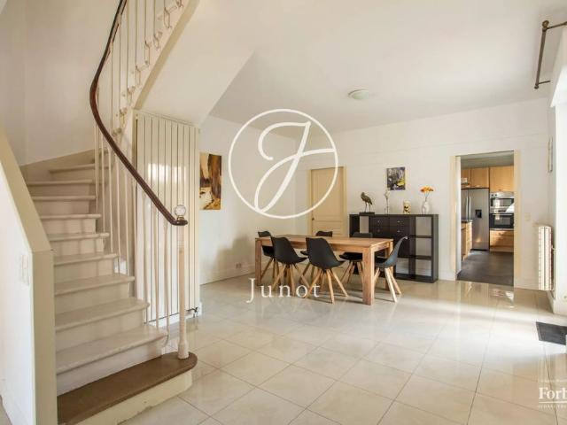 Tout savoir sur cette maison dans le quartier Côté Croissy, à Chatou