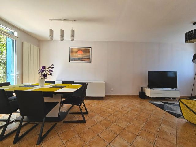 Tout savoir sur cette maison dans le quartier Coteaux, à Saint Cloud