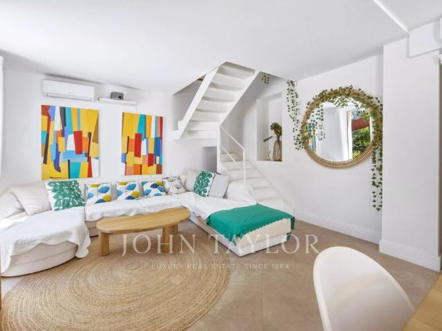Tout savoir sur cette maison dans le quartier Collettes Bréguières Les Vaux, à Cagnes sur Mer