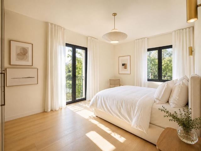 Tout savoir sur cette maison dans le quartier Comtale Cente Cours Mirabeau, à Aix en Provence