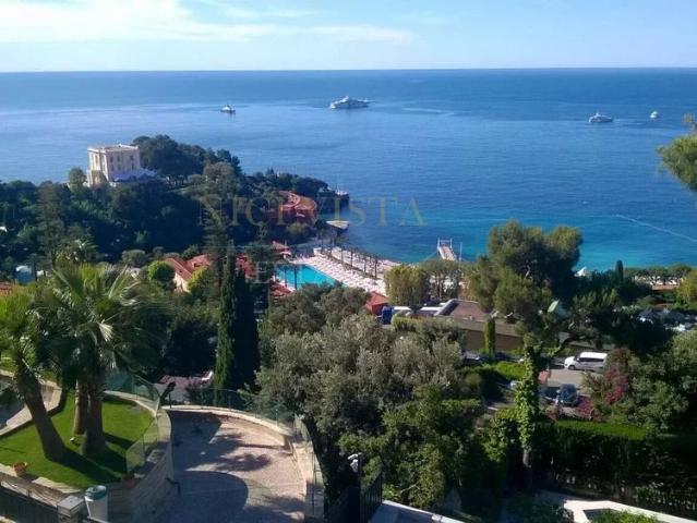 Tout savoir sur cette maison dans le quartier Cabbe Saint Roman, à Roquebrune Cap Martin