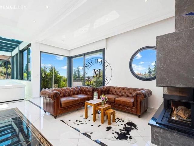 Tout savoir sur cette maison dans le quartier Cabbe Saint Roman, à Roquebrune Cap Martin