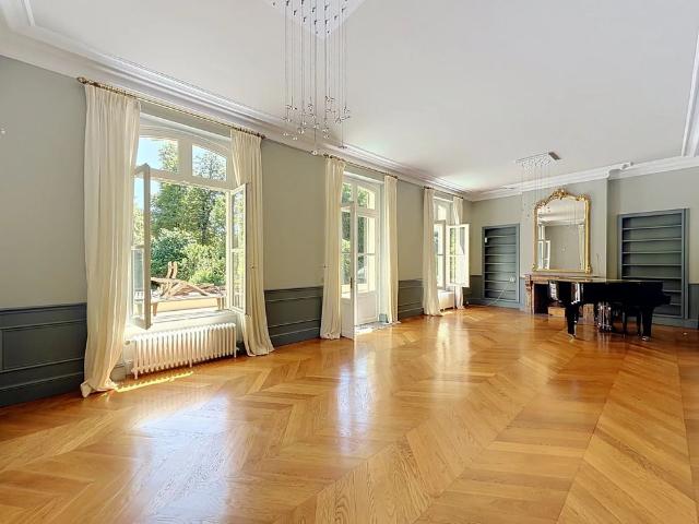 Tout savoir sur cette maison dans le quartier Centre, à Saint Cloud