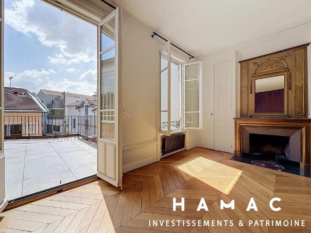 Tout savoir sur cette maison dans le quartier Centre, à Sainte Foy lès Lyon