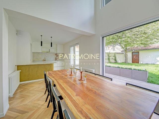 Tout savoir sur cette maison dans le quartier Centre Ville, à Rueil Malmaison