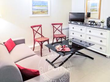 Tout savoir sur cette maison dans le quartier Agent Sarre Centre Les Vallées La Garenne, à Colombes