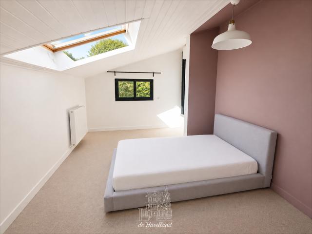 Tout savoir sur cette maison dans le quartier Bourg La Feuillaume Nord, à La Celle Saint Cloud