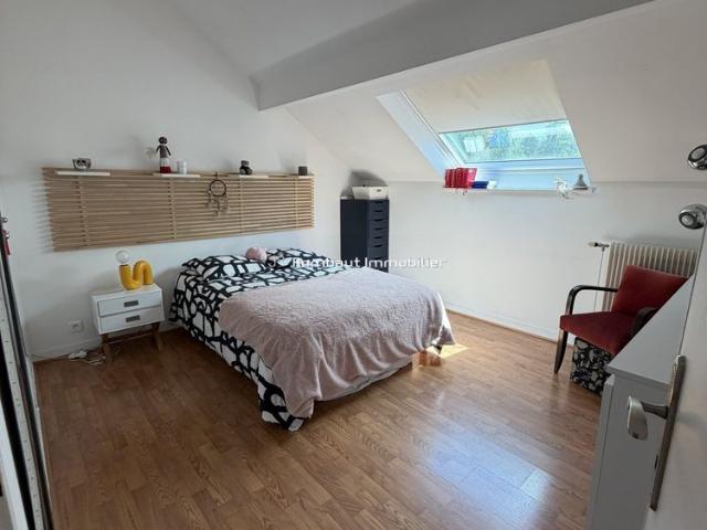 Tout savoir sur cette maison dans le quartier Bourg La Feuillaume Nord, à La Celle Saint Cloud