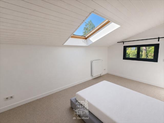 Tout savoir sur cette maison dans le quartier Bourg La Feuillaume Nord, à La Celle Saint Cloud