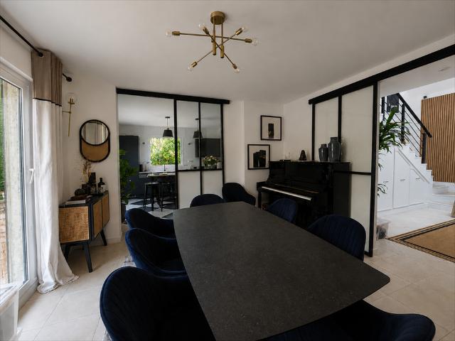 Tout savoir sur cette maison dans le quartier Bourg La Feuillaume Nord, à La Celle Saint Cloud