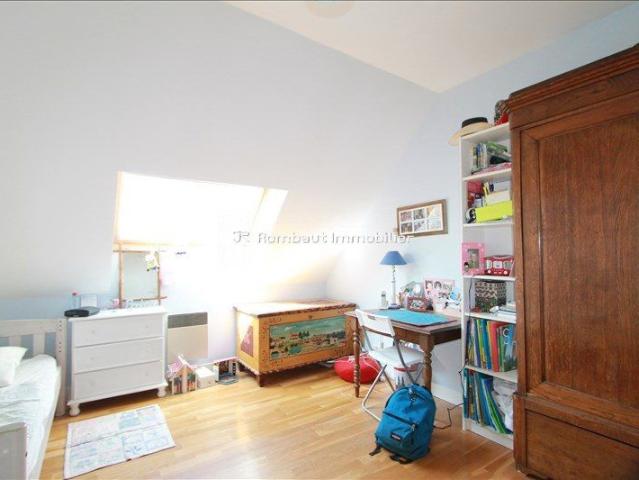 Tout savoir sur cette maison dans le quartier Bourg La Feuillaume Nord, à La Celle Saint Cloud