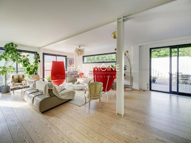 Tout savoir sur cette maison dans le quartier Bord de Seine Les Martinets, à Rueil Malmaison