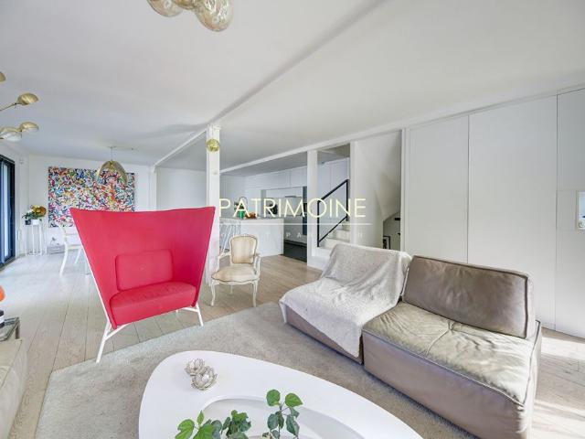 Tout savoir sur cette maison dans le quartier Bord de Seine Les Martinets, à Rueil Malmaison
