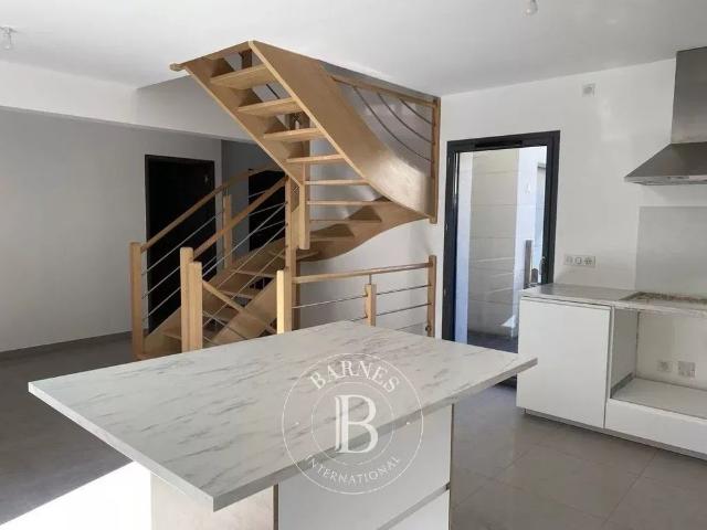 Tout savoir sur cette maison dans le quartier Bergère Moulin, à Puteaux