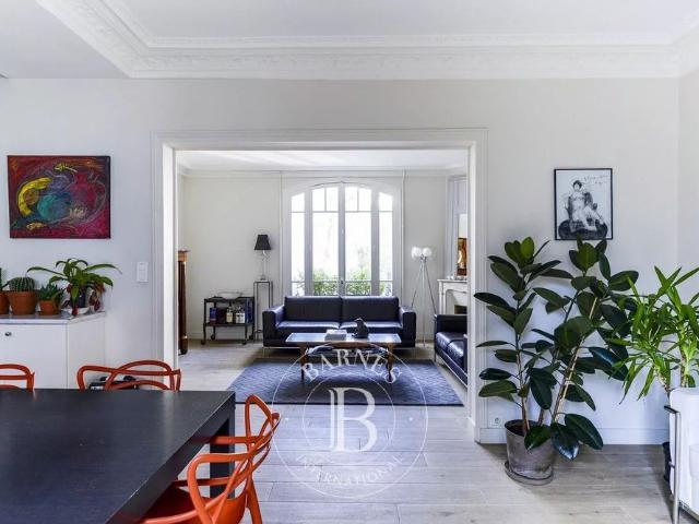 Tout savoir sur cette maison dans le quartier Billancourt–Rives de Seine, à Boulogne Billancourt