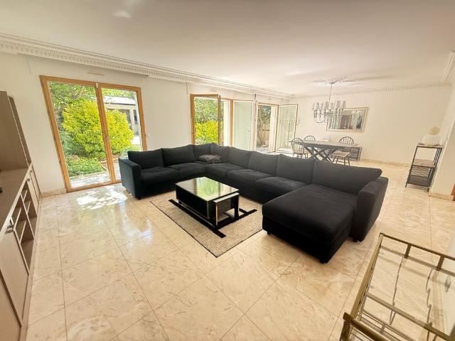 Tout savoir sur cette maison dans le quartier Buzenval, à Rueil Malmaison