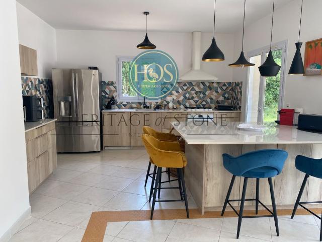 Tout savoir sur cette maison dans le quartier Grand Sud Aix la Duranne, à Aix en Provence