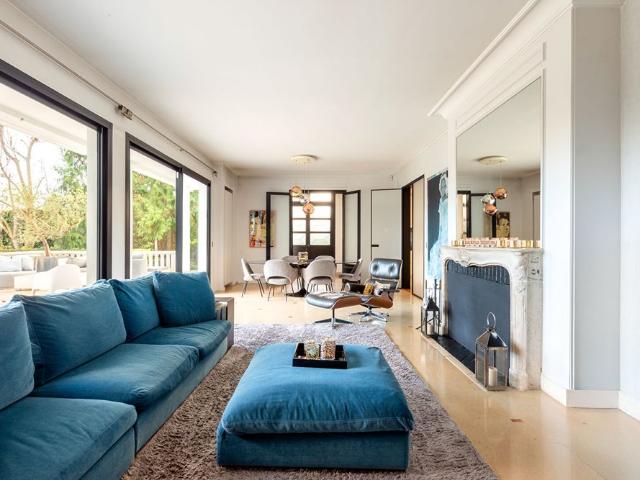 Tout savoir sur cette maison dans le quartier Gressets Centre Garenne Bechevet, à La Celle Saint Cloud