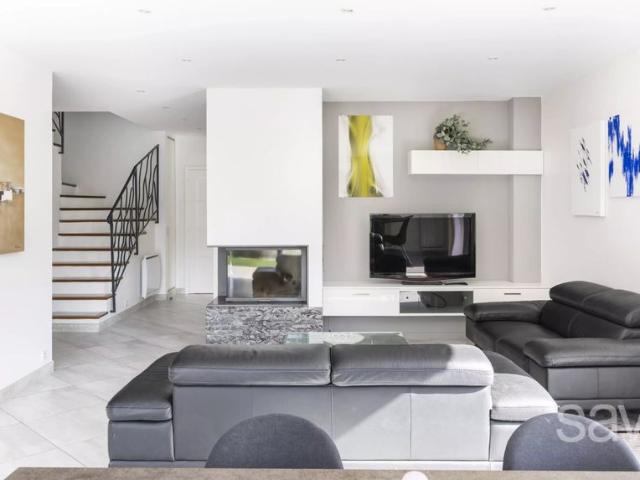 Tout savoir sur cette maison dans le quartier Ecarts Sud, à Valbonne