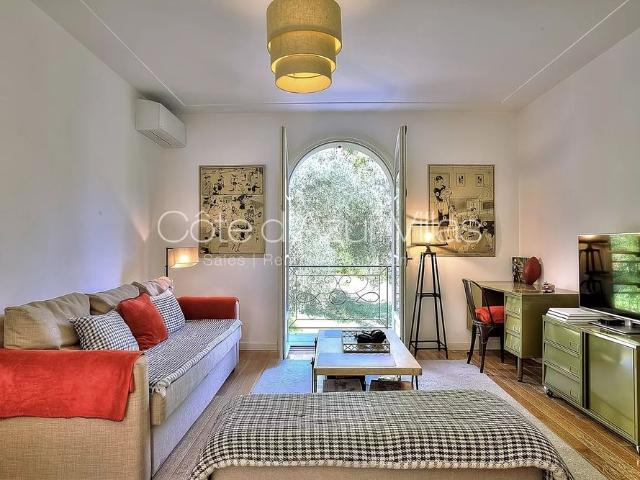 Tout savoir sur cette maison dans le quartier Ecarts Sud, à Valbonne