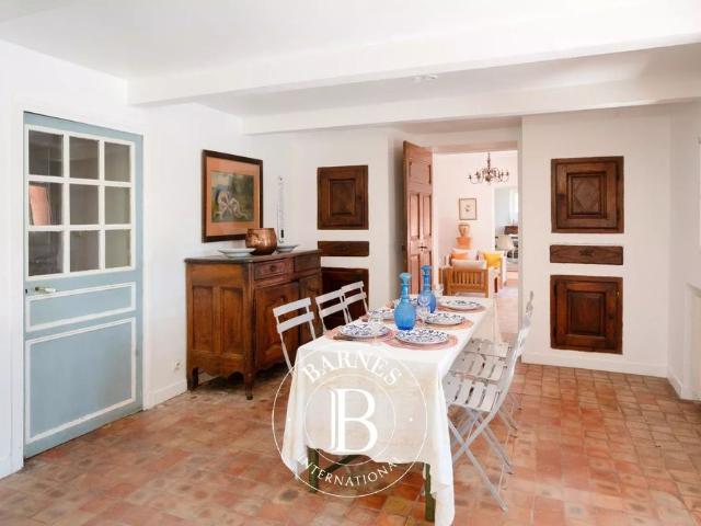 Tout savoir sur cette maison dans le quartier Est Repentance Les Trois Bons Dieux, à Aix en Provence
