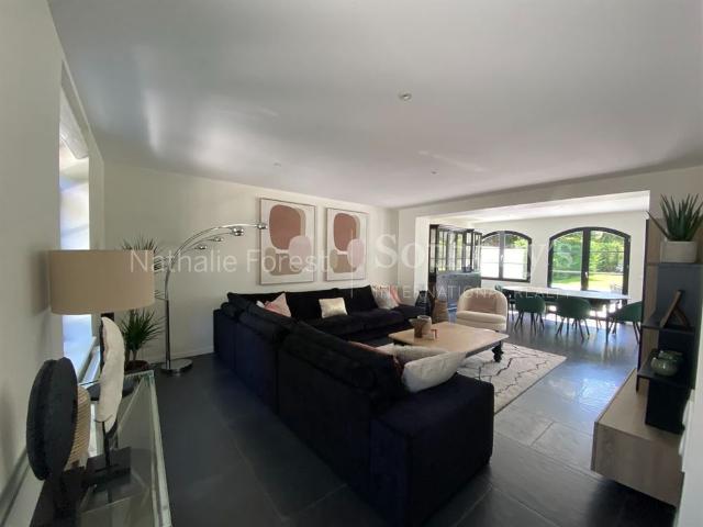 Tout savoir sur cette maison dans le quartier Flers Breucq Start Babylone Recueil, à Villeneuve d'Ascq
