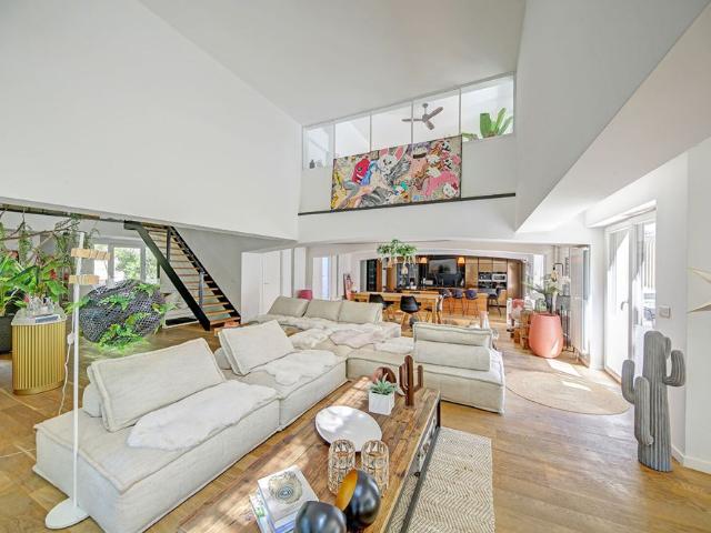 Tout savoir sur cette maison dans le quartier Jouy Centre Petit Jouy, à Jouy en Josas