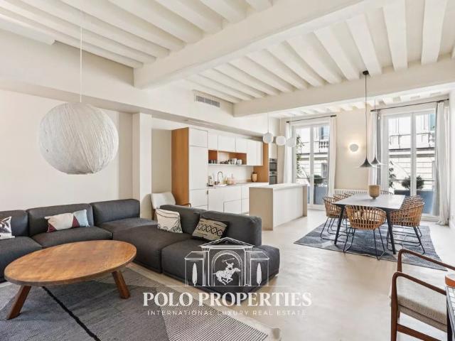 Tout savoir sur cette maison dans le quartier Odéon, à Paris 6ème