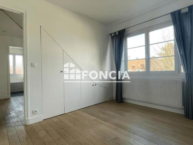 Tout savoir sur cette maison dans le quartier Ouest, à Croissy sur Seine