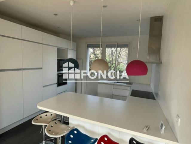Tout savoir sur cette maison dans le quartier Ouest, à Croissy sur Seine