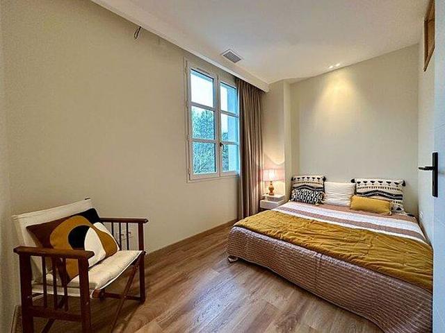 Tout savoir sur cette maison dans le quartier Ouest, à Saint Cyr au Mont d'Or