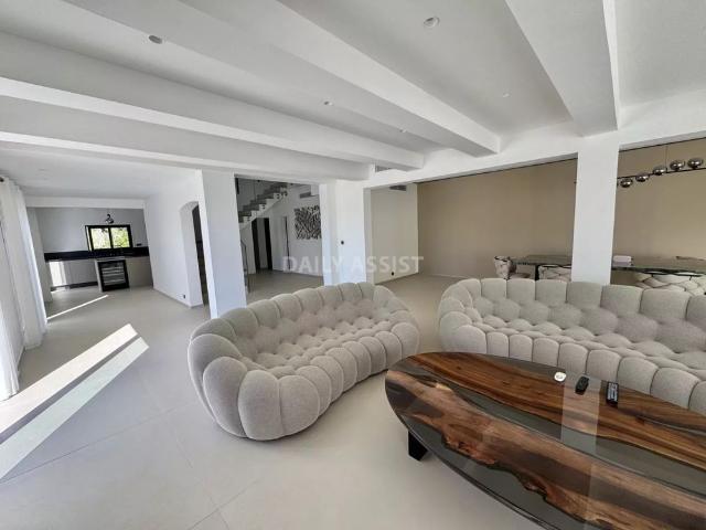 Tout savoir sur cette maison dans le quartier Ouest La Plaine, à Gémenos