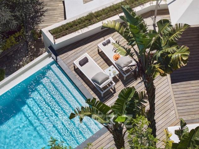 Tout savoir sur cette maison dans le quartier La Californie, à Cannes