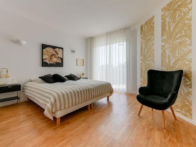 Tout savoir sur cette maison dans le quartier Le Perollier, à Écully